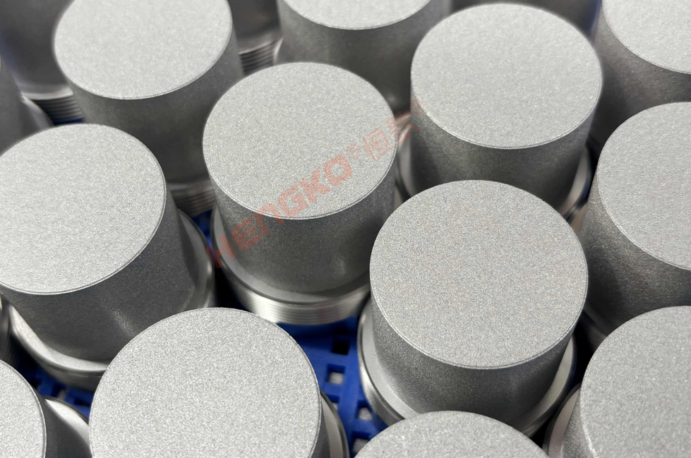 專業(yè)制造不銹鋼燒結(jié)濾芯，滿足多元工業(yè)過濾需求！