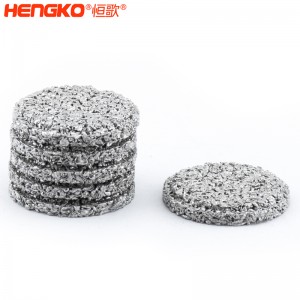 恒歌粉末燒結(jié)316L不銹鋼濾片耐高溫耐用_不銹鋼濾芯過(guò)濾片用于管道氣體